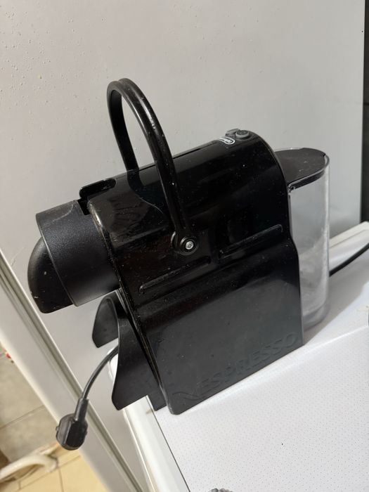 Кавоварка неспресо delonge mini