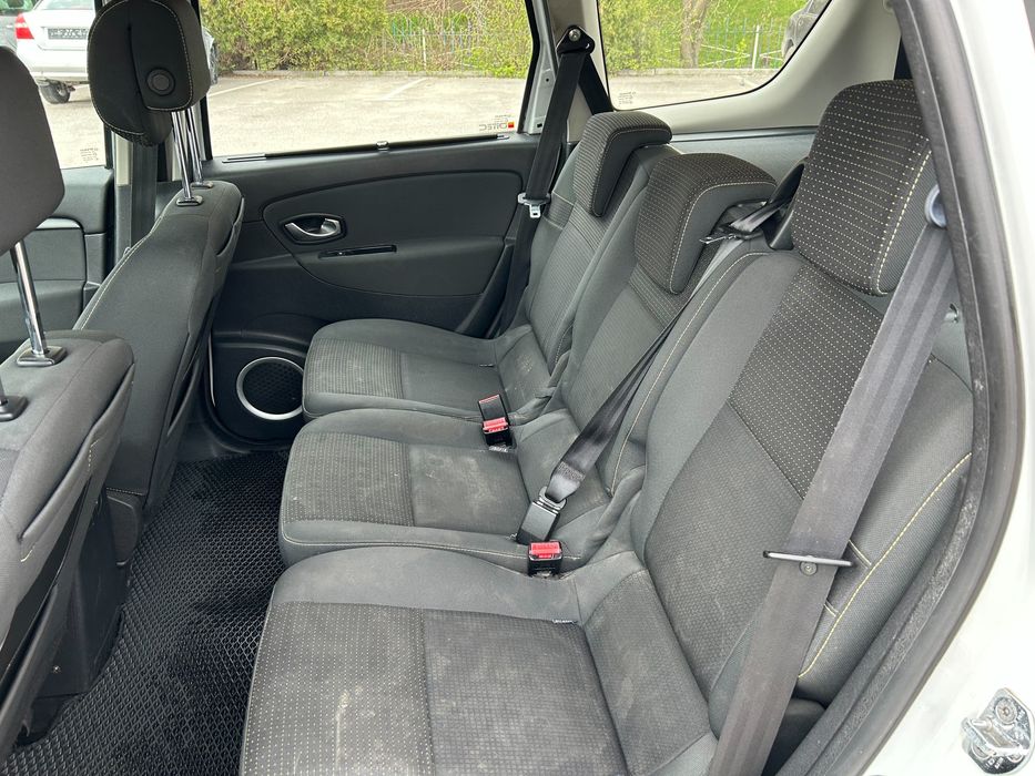 Renault Grand Scenic 1,5 дизель білий