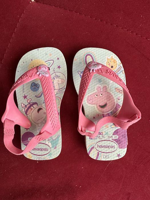 Nowe różowe sandałki ze Świnka Peppa rozm.21