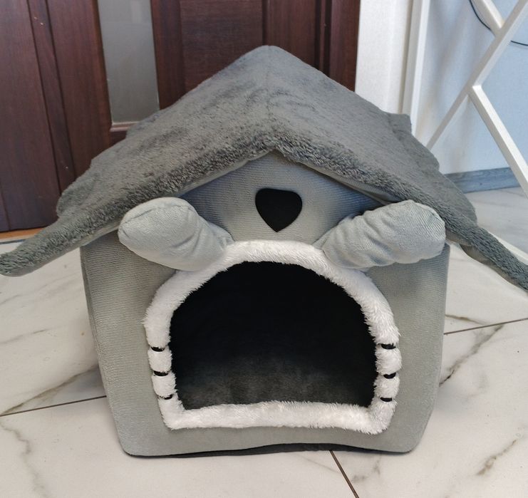 Будка для котиків та  собачок