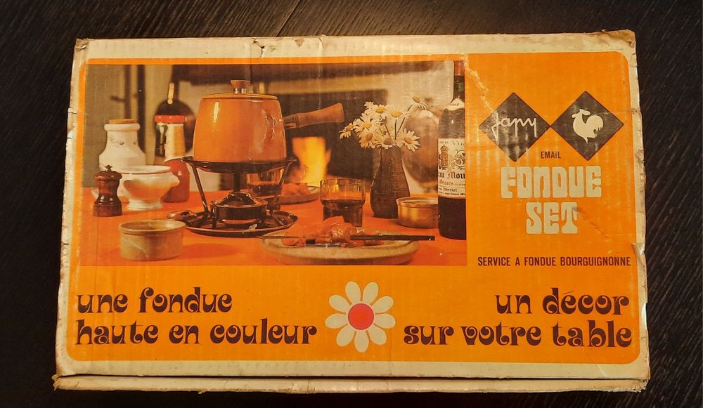 Vintage Fondue Set - Red443309306487121927