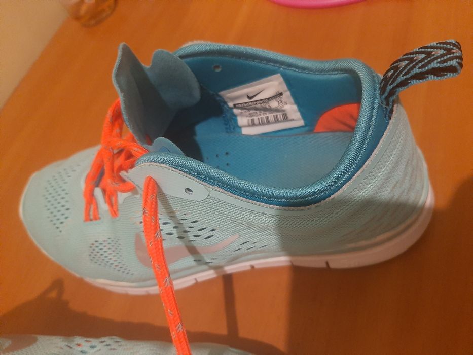 Кросівки Nike оригінальні імпортні