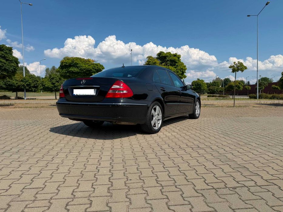 Mercedes W211 E500 2004