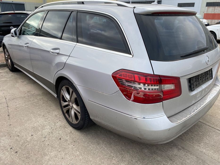 Mercedes W212 Class E de 2013 para peças