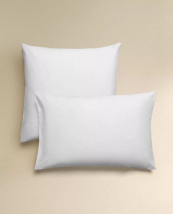 Conjunto de cama: Edredão, Lençois, Fronhas e Almofadas