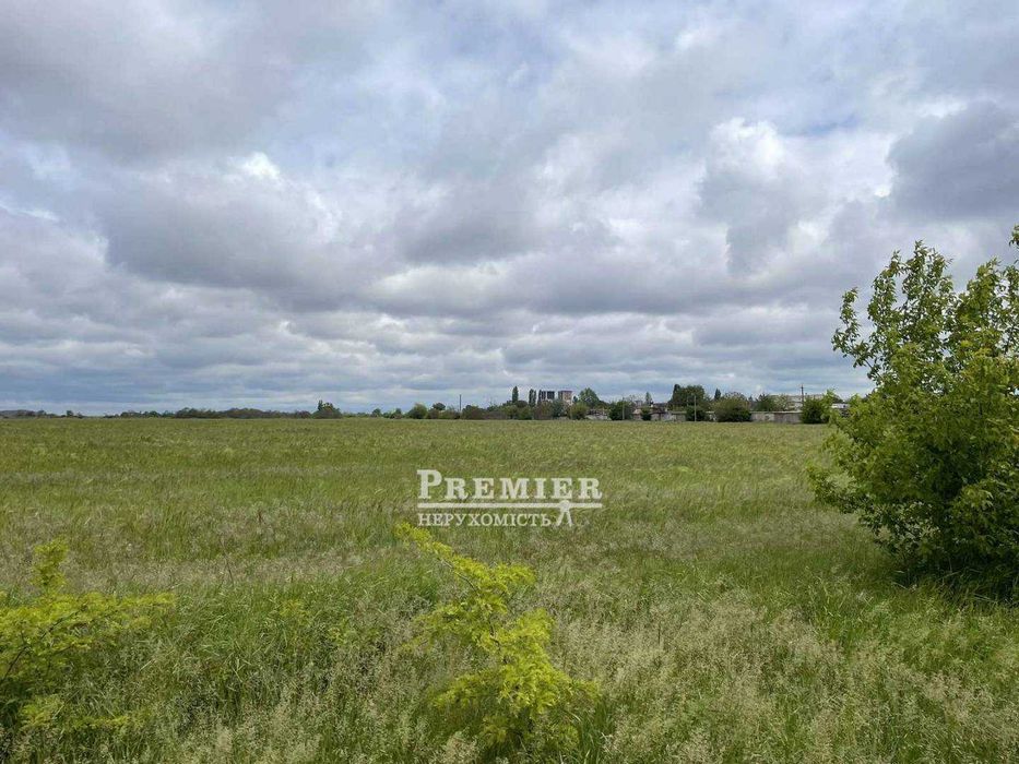 Участок под жилую застройку Светлом Совиньне