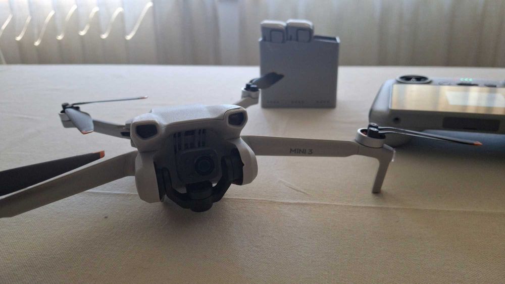 Drone DJI Mini 3 + Acessórios