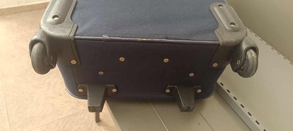 Mala Azul   650x370x210