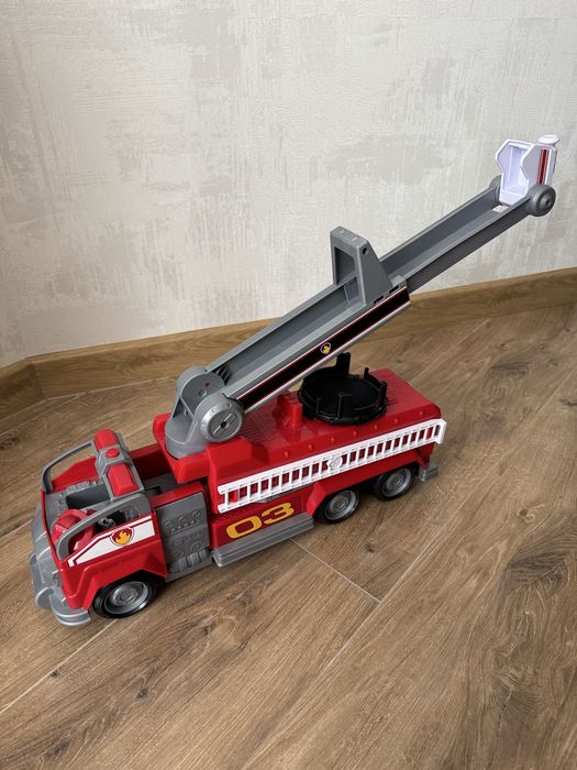 Щенячий Патруль ,велика пожежна машина Маршала