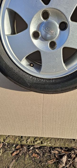 Комплект колес R14 "Ford" fiesta