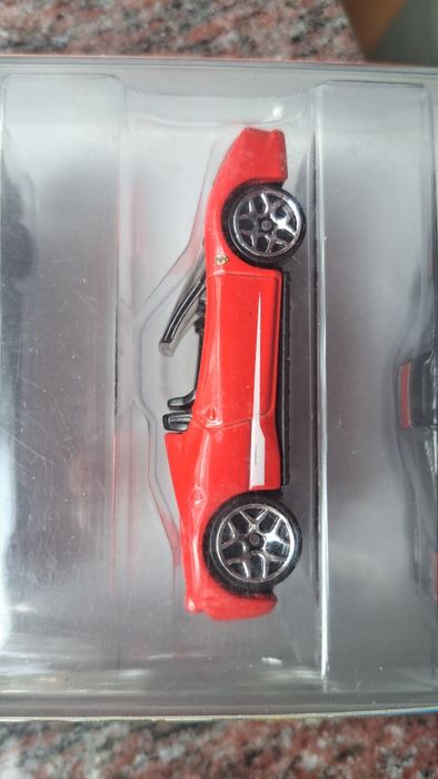 Hot Wheels Ferrari 5 Turów • OLX.pl