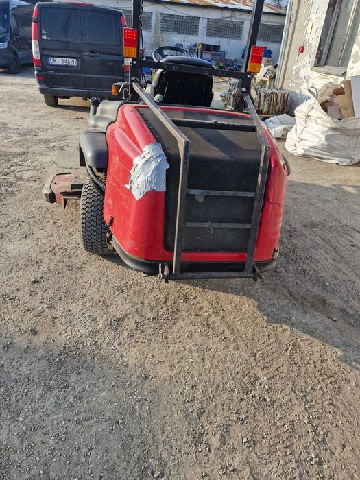 TORO Groundsmaster 360 – profesjonalna kosiarka 4x4