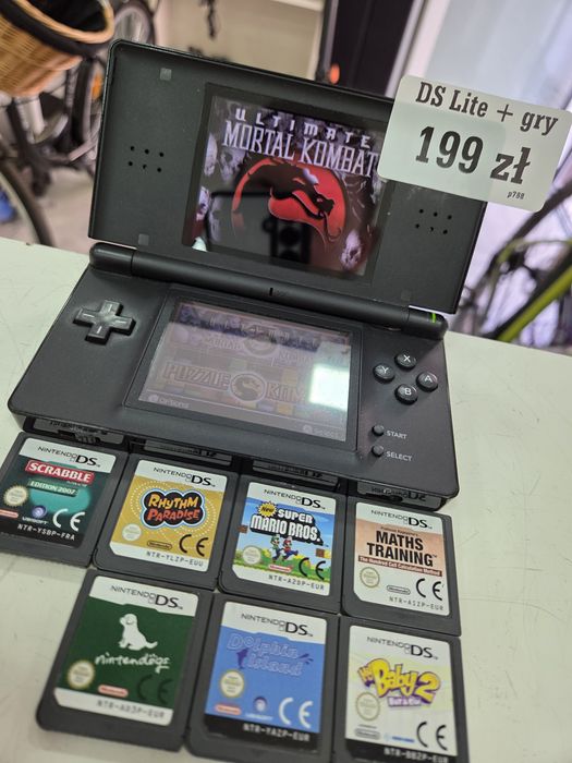 Nintendo DS Lite z zestawem gier