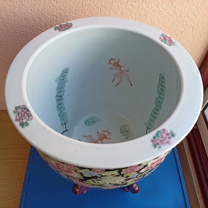 Cachepot Aquário oriental com suporte em madeira