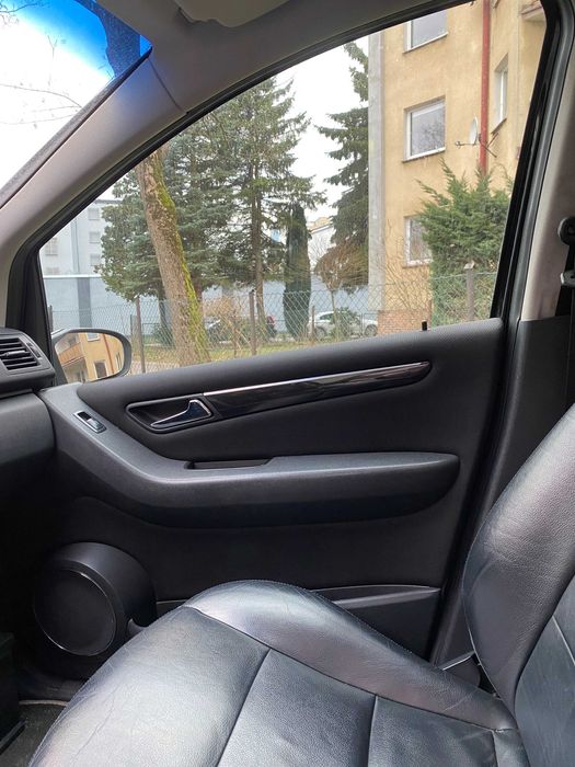 Mercedes A180 CDI | SKÓRA | PANORAMA | Silnik odpala |