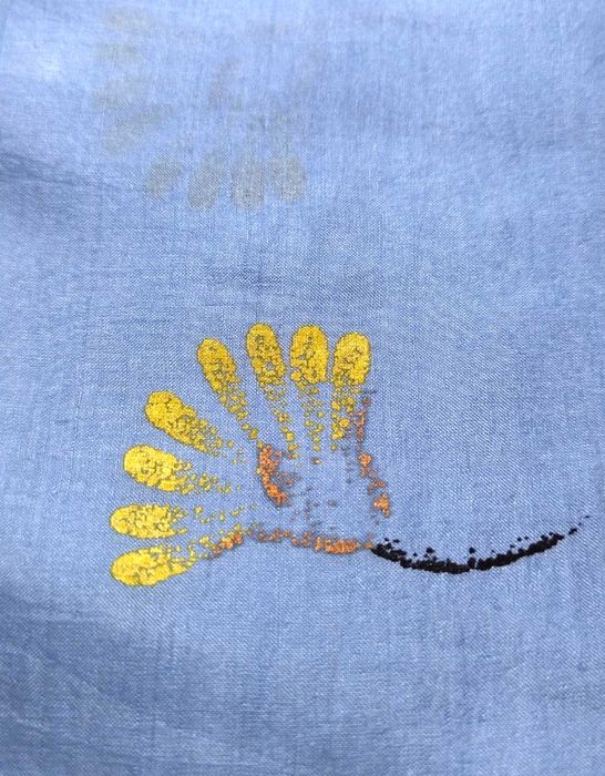 Szalik Chustka apaszka 100% Jedwab w delikatne kwiaty