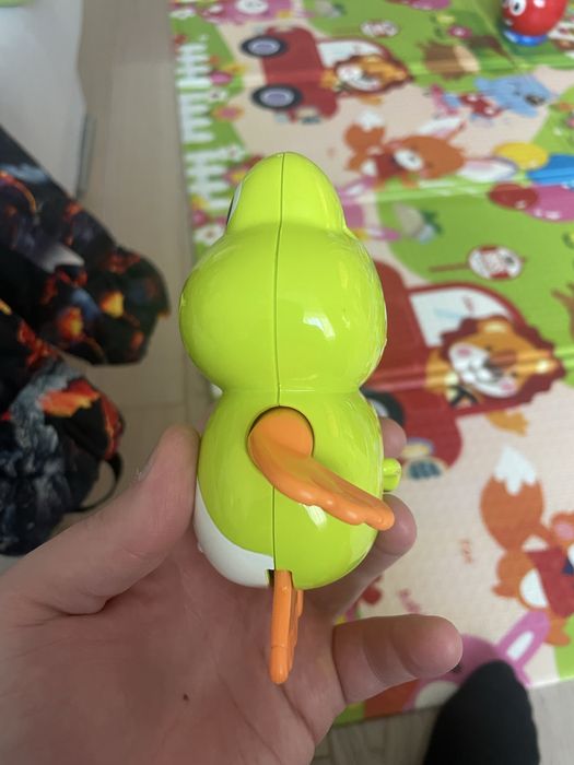 Chicco жаба плаває у ванні для розвитку дитини