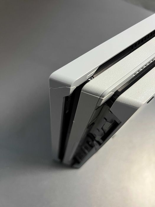 PlayStation 4 Pro, лімітована версія БУ | Перевірена | Обслужена | Топ ціна