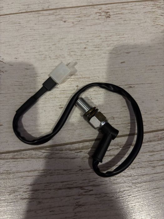 Śruba hamulcowa czujnik stop M10x1mm Suzuki Yamaha honda 125cc moto
