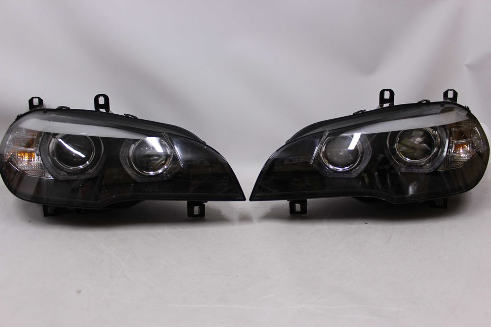 Lampy reflektory przednie przód BMW E70 r.07-10 LED NEON XENON Skrętny