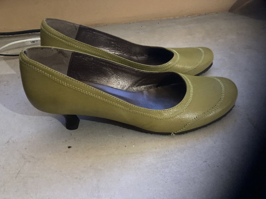 Sapatos novos da Hellius n 38