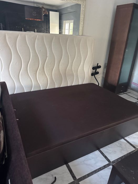 Cama de casal ikea + colchão