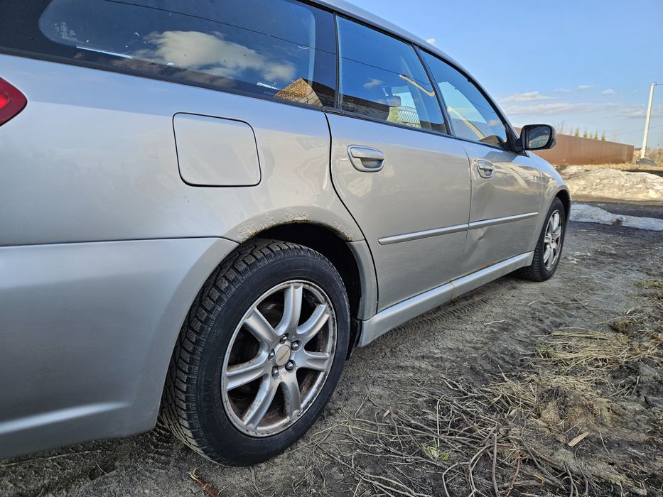Subaru Outback 2004 рік 2.0 бензин 4×4 для військових в Україні
