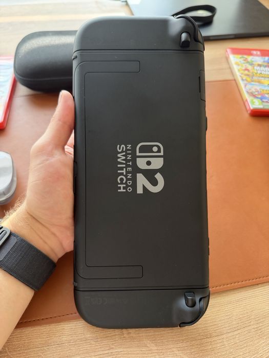 Nintendo switch 2 з іграми, чохлом та додатковими джойконами