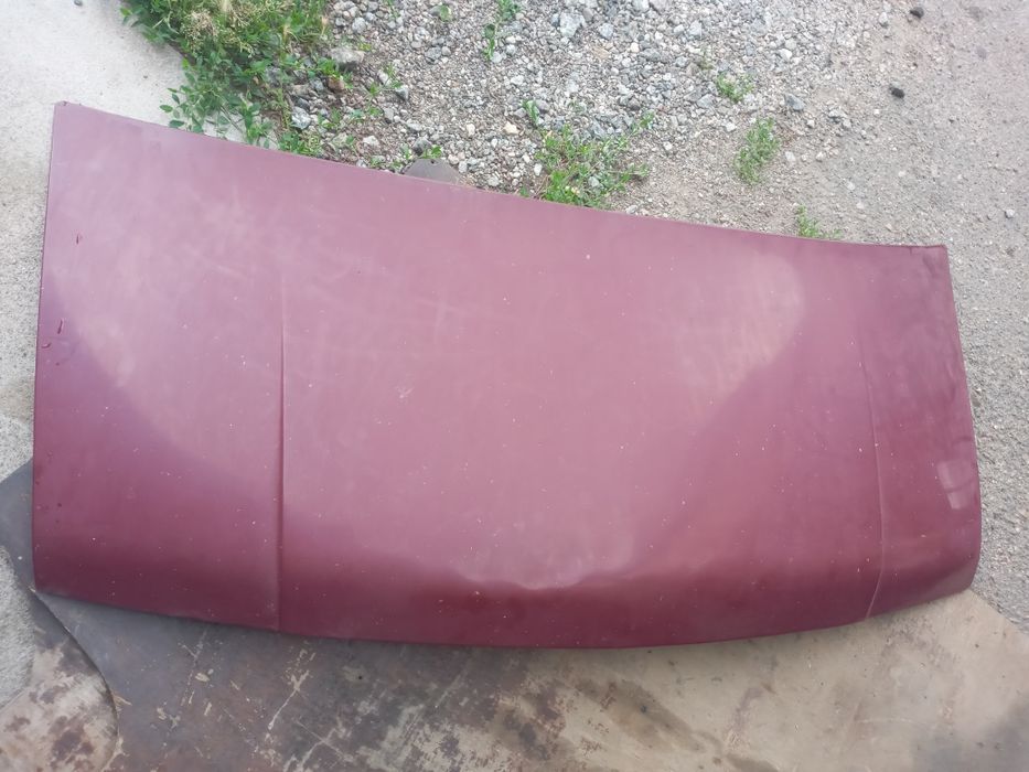 Продам капот газель старого зразку.