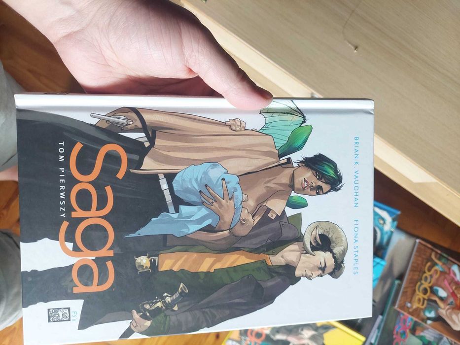 SAGA Vaughan Staples Tomy 1 do 11.