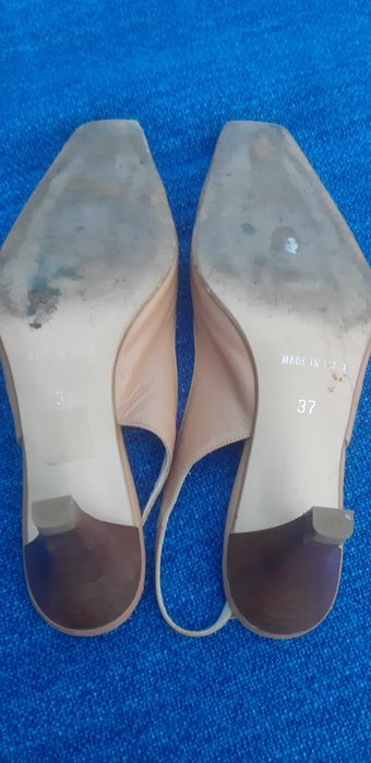 CARVELA buty czółenka bez pięty skóra beżowe r. 37