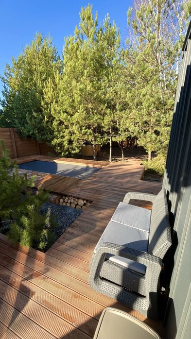 Будинок у сосновому лісі. Чан • Басейн • Генератор