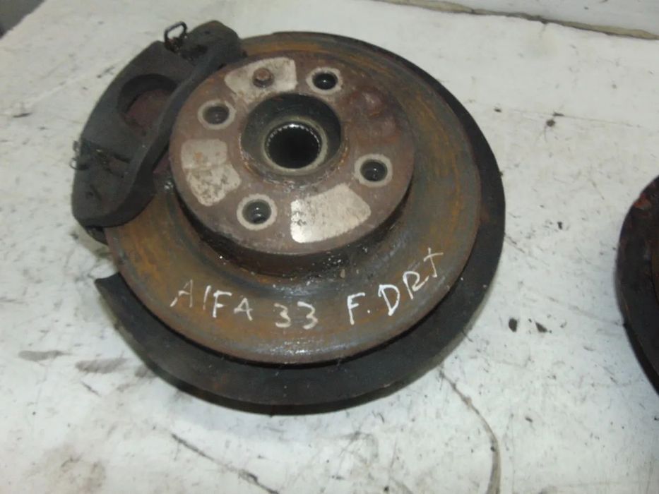 Alfa Romeo 33 mangas eixo " usado em bom estado