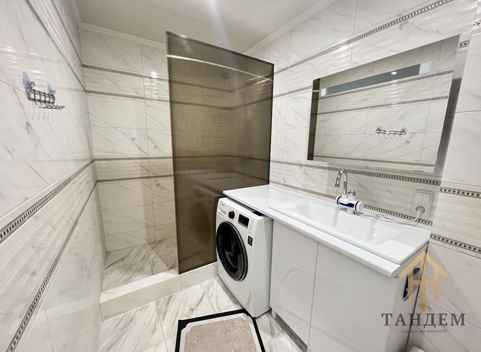 Оренда 2 кім.кв по вул. Злуки