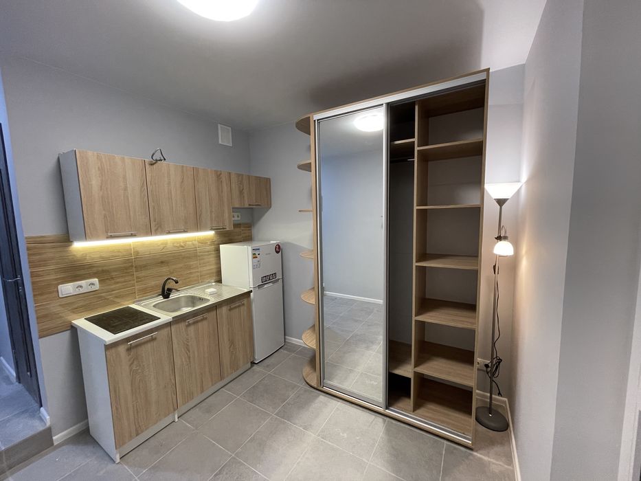 Смарт Ревуцького 40В метро 250 метрів Харківська