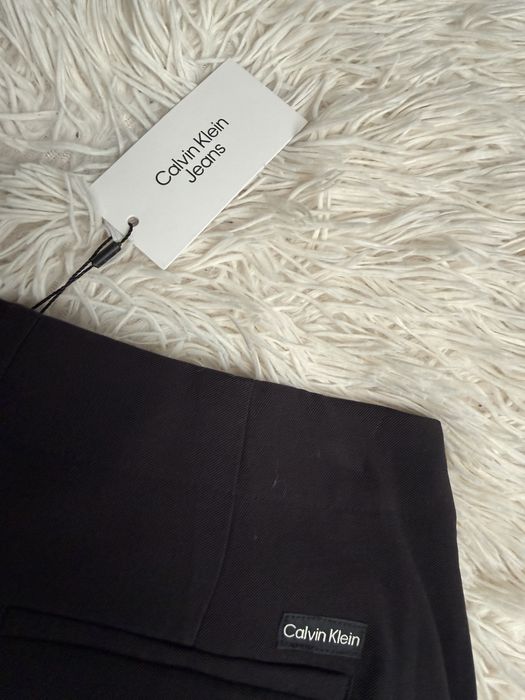 Spodnie Calvin Klein czarne 36