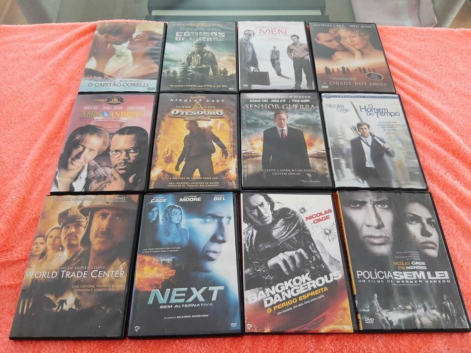 4-Coleção de 1009 filmes em muito bom estado.