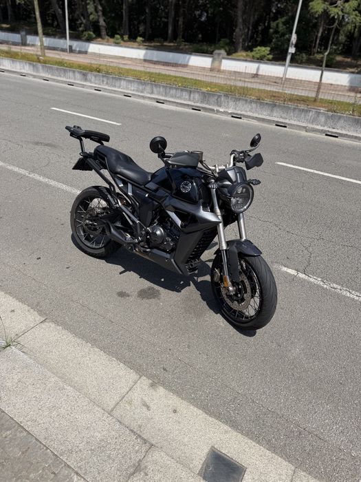 Zontes ZT 125-G1X ano 2021 / 10,8 kW (Carta A1)