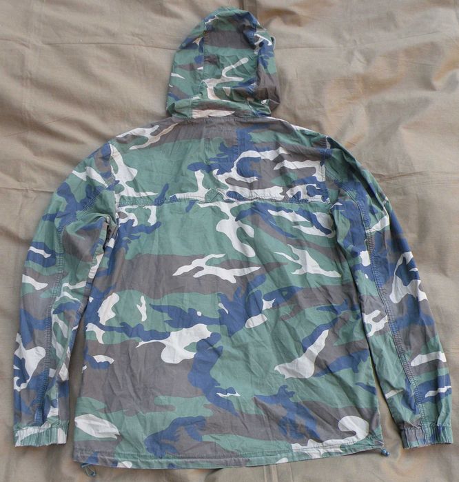 Kurtka wiatrówka woodland PULL BEAR XL