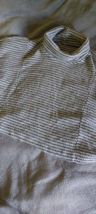 Sweterek, ponczo, narzutka