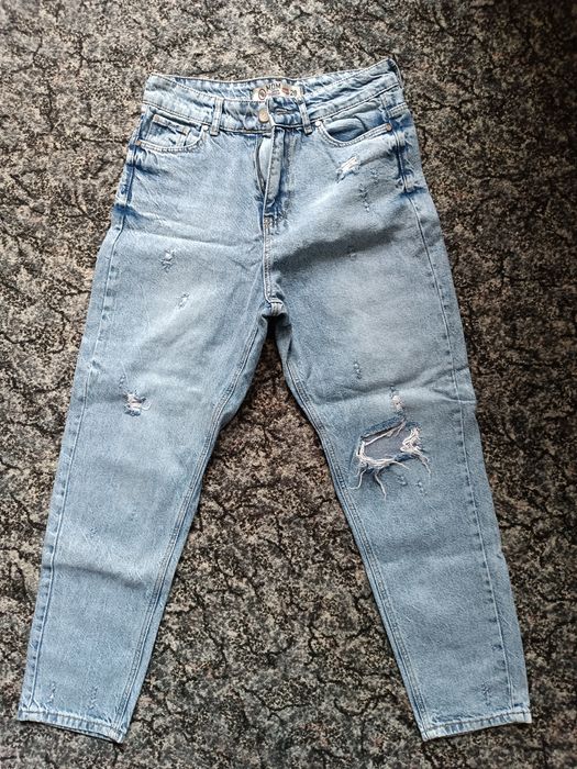 Жіноча футболка,бриджі