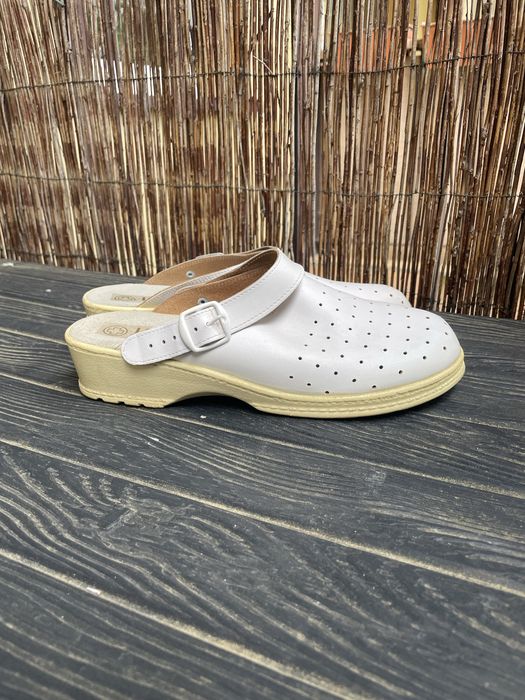 Profam unity buty r.39 chodaki