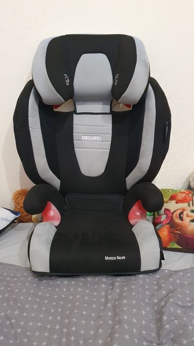 Дитяче автокрісло Recaro Monza Nova 2 15 - 36кг