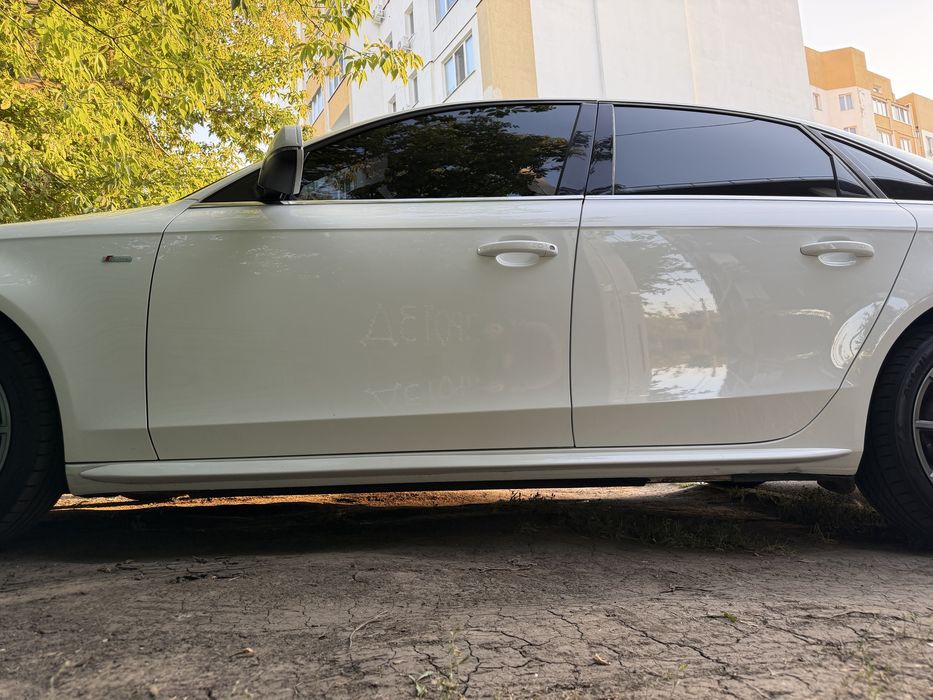 AUDI A4 2015 VIN WAUFFAFL7GN009837 фото оголошення 13 з 14