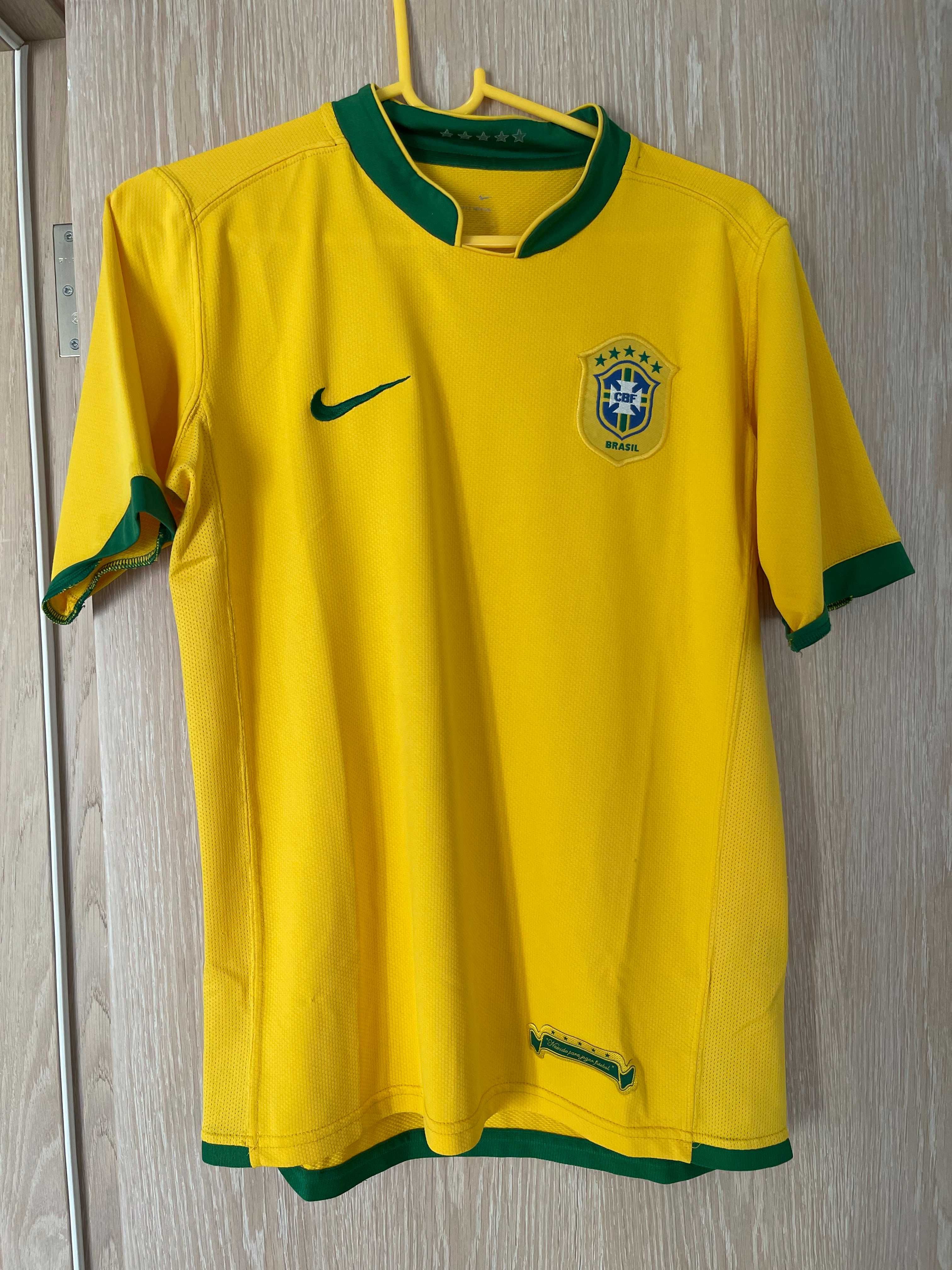 T-shirt Nike Brasil Amarelo S/M Quarteira • OLX Portugal