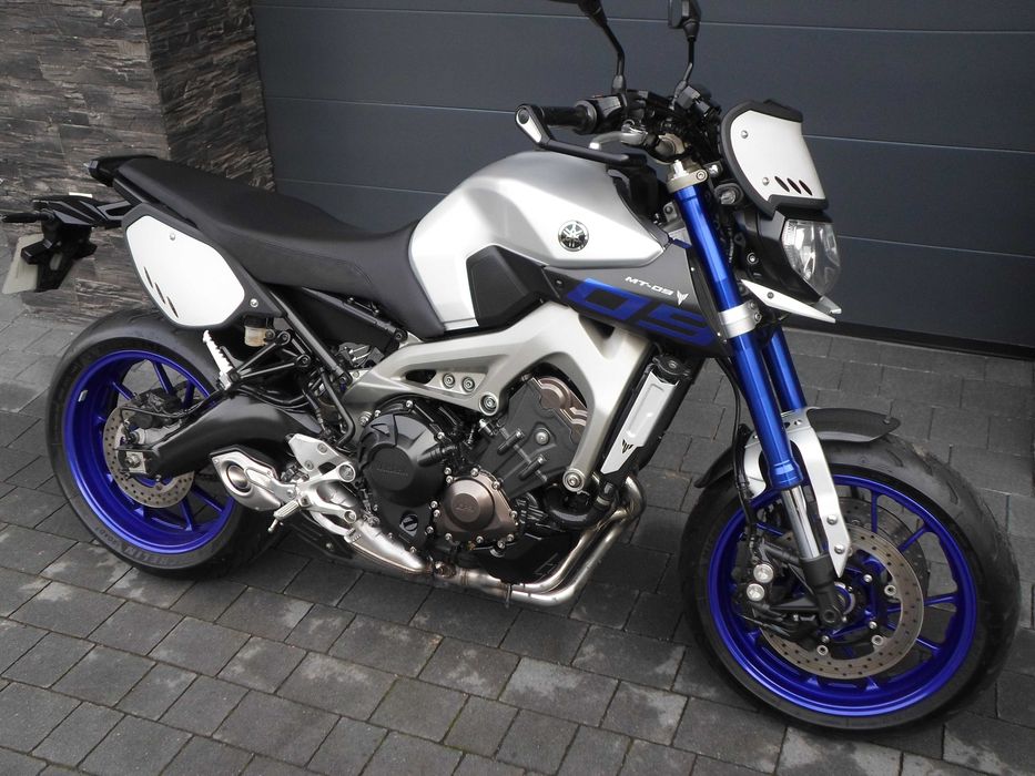 Osłony MT09 Akcesoryjne Owiewki Nakladki mt-09 Szyba 2014r Wysylka