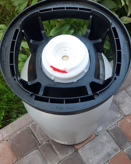 Продам пластикові кеги 20л