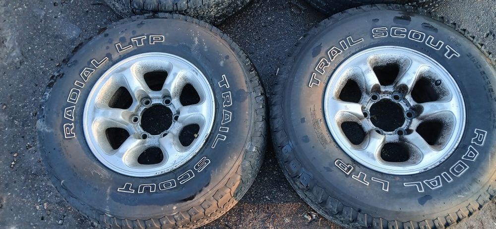 Диски з резиною r 15 6×139.7 мітсубісі паджеро деліка  нісан терано 2