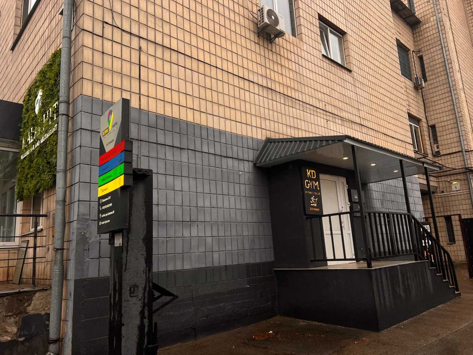 Оренда комерційного приміщення від 300 до 3000 м² | Ідеально під бізнес | Зручна локація | метро Нивки