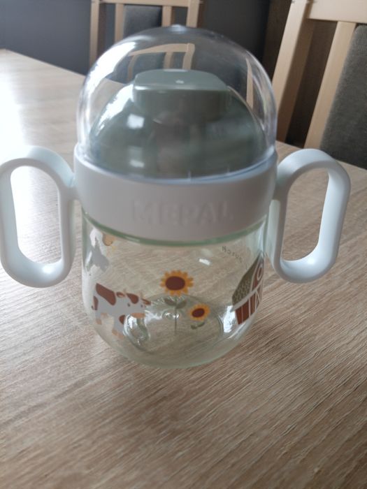 Kubek niekapek 200ml dla dzieci